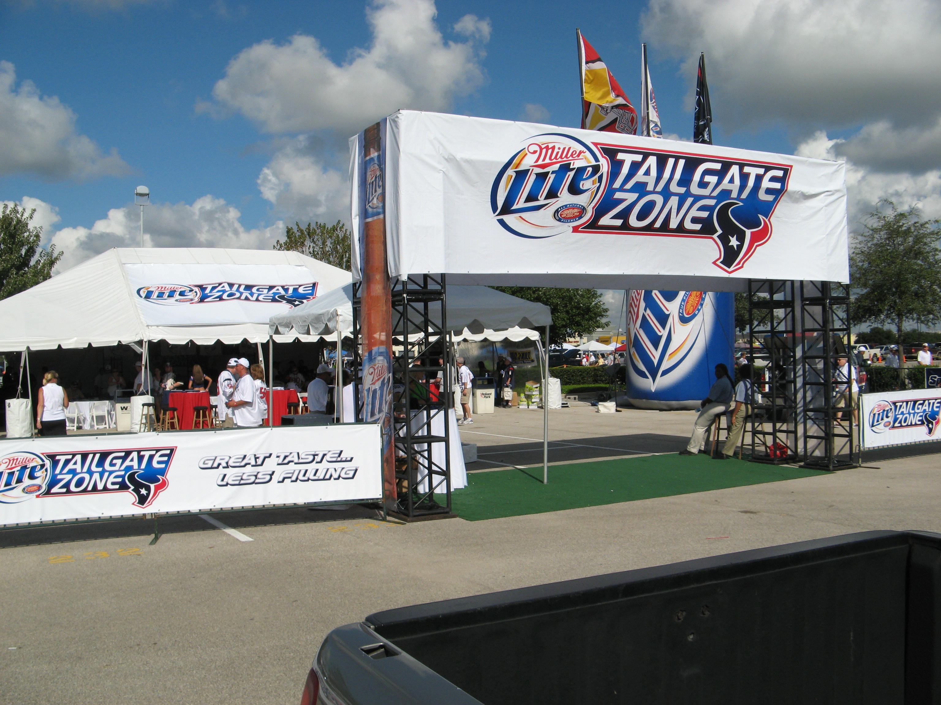 Acme Party and Tent logo