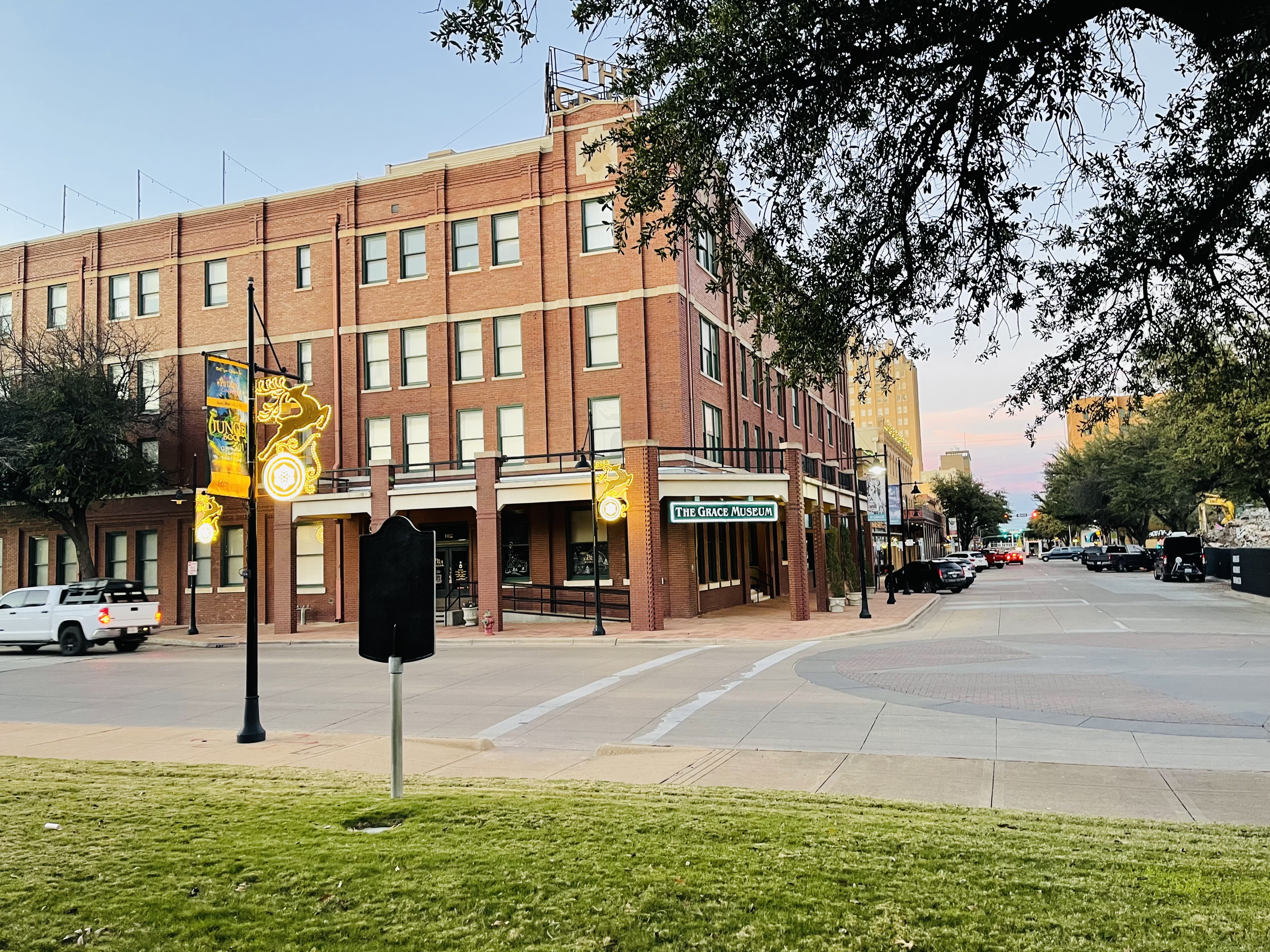 Downtown Abilene logo